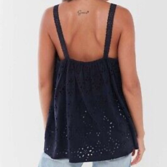 Urban Outfitters Eloise Eyelet Tank Top Size Medium in Navy Blue. NWT - Picture 10 of 11